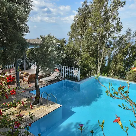 Beyaz Yunus - Adult Only Otel Ölüdeniz