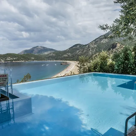 Beyaz Yunus - Adult Only 3*