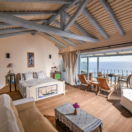 Beyaz Yunus - Adult Only 3* Ölüdeniz